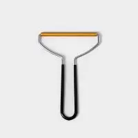 Скребок для чистки одежды, ковров, мебели Доляна, 18×12,5 см, ПВХ ручка, арт. 9213339  - фото