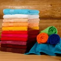 Полотенце махровое 500 г/м2  50*90 гладкокрашенное салатовый Салатовый - фото